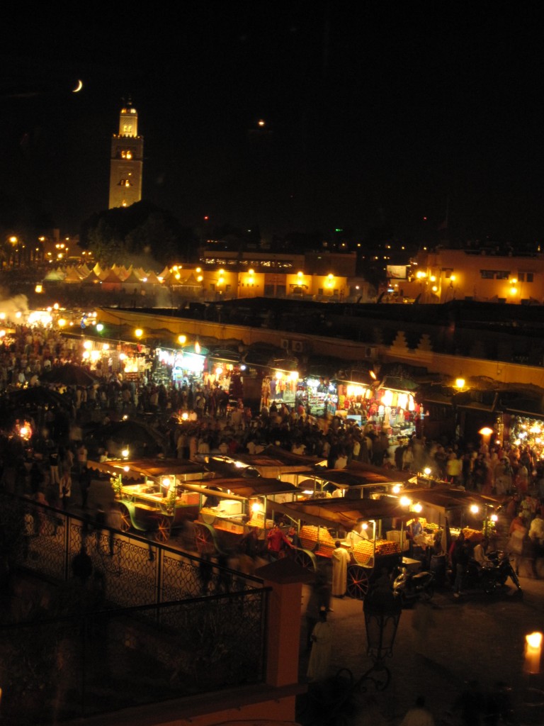 Jema El Fna by night